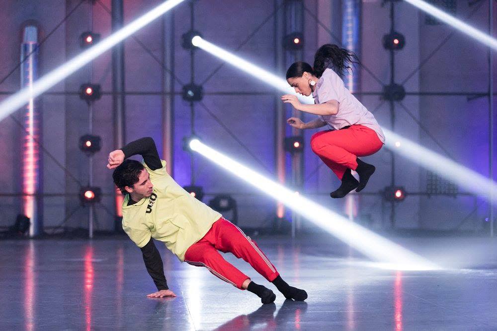 Ugo y Oriana, en la gala de fama a bailar con los calcetines oficiales de fama a bailar 